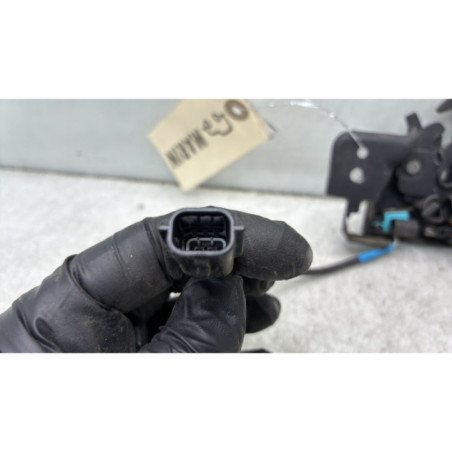 Fermeture de capot RENAULT MEGANE 4