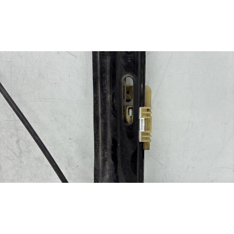 Leve vitre electrique avant droit BMW X3 F25 Photo n°4