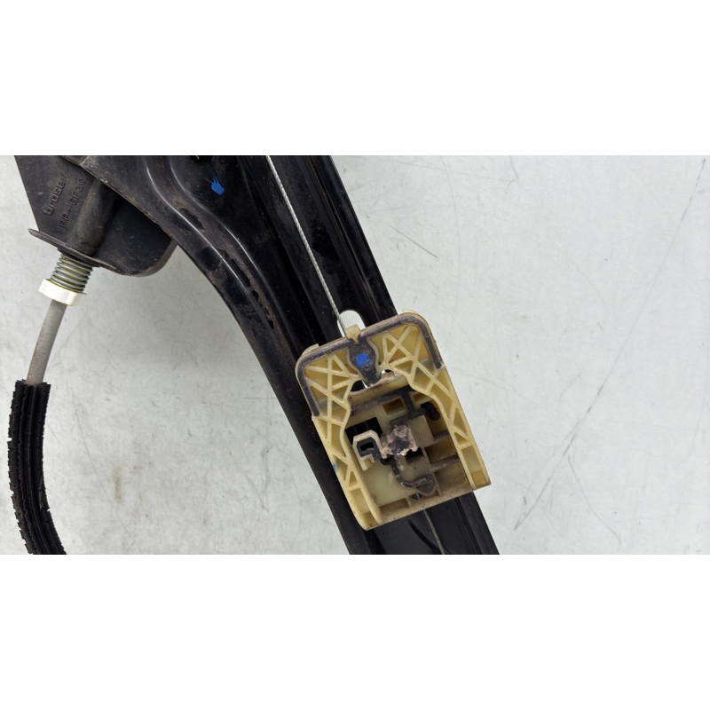 Leve vitre electrique avant droit BMW X3 F25 Photo n°9
