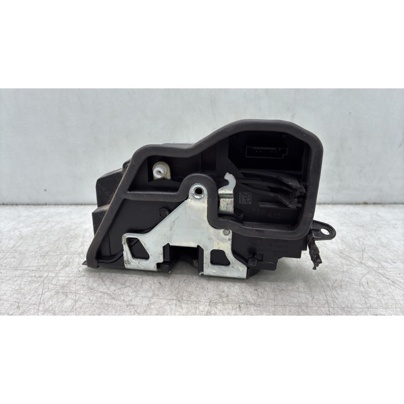Serrure arriere gauche BMW X3 F25 Photo n°3