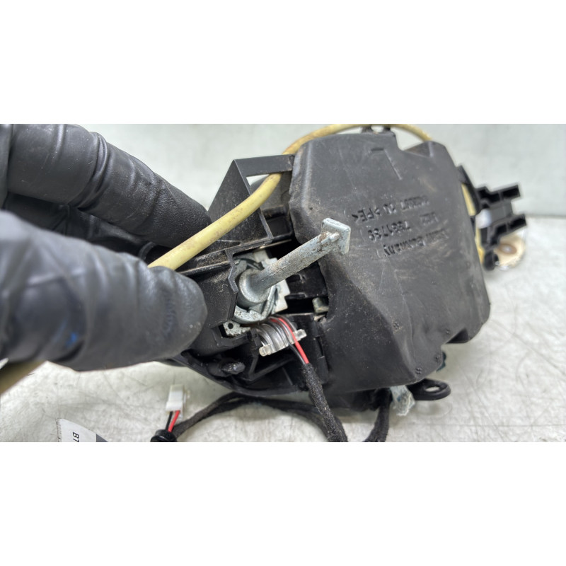 Serrure avant gauche BMW X3 F25 Photo n°6