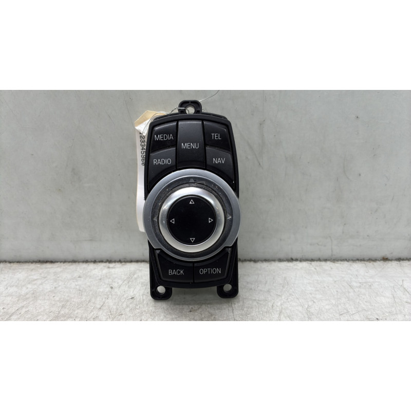 Commande GPS BMW X3 F25 Photo n°1
