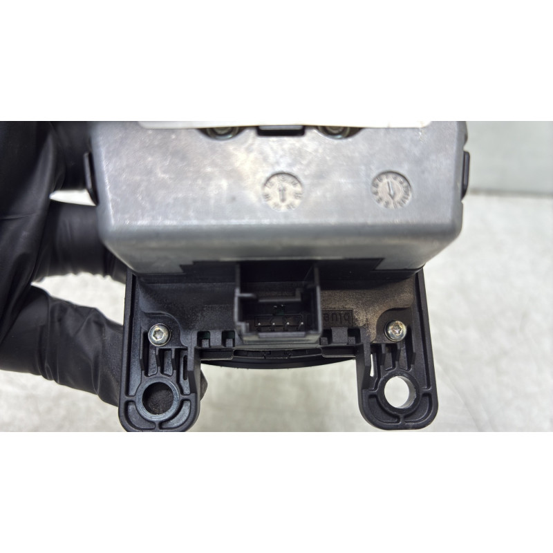 Commande GPS BMW X3 F25 Photo n°5