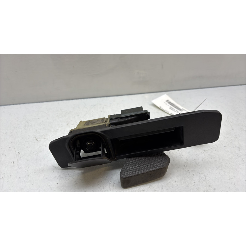 Bouton de coffre MERCEDES CLASSE GLA 156 Photo n°1