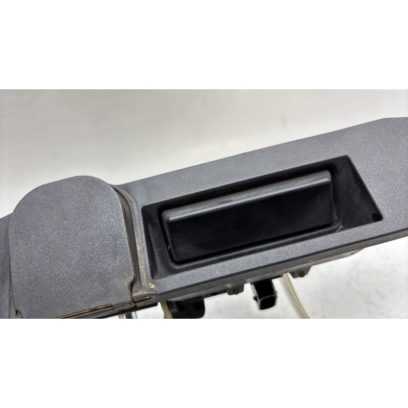 Bouton de coffre MERCEDES CLASSE GLA 156 Photo n°2