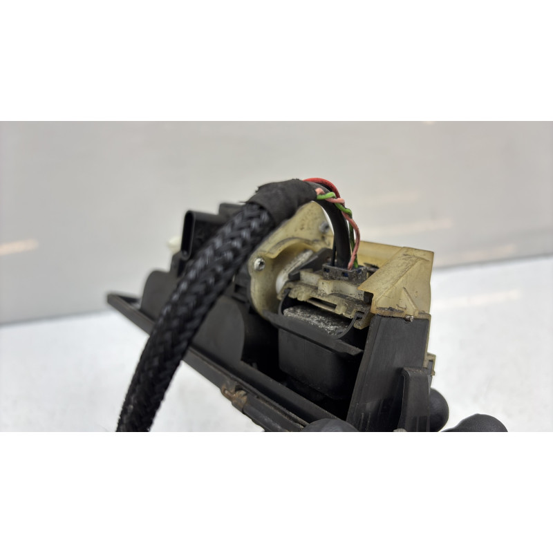 Bouton de coffre MERCEDES CLASSE GLA 156 Photo n°9