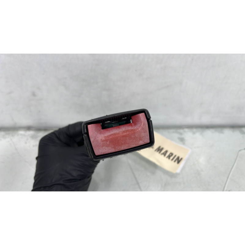 Attache ceinture avant droit MERCEDES CLASSE A 169 Photo n°3