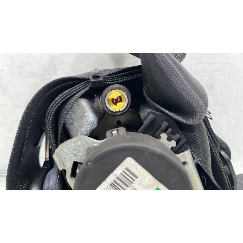 Pretensionneur de ceinture avant droit MERCEDES CLASSE A 169 Photo n°3