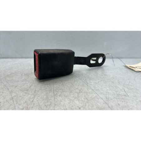 Attache ceinture avant droit PEUGEOT PARTNER 2 Photo n°1