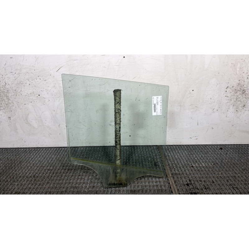 Vitre arriere gauche BMW X3 F25 Photo n°4