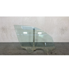 Vitre avant droit BMW X3 F25 Photo n°1