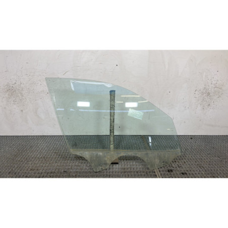 Vitre avant droit BMW X3 F25 Photo n°1