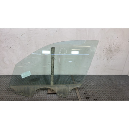 Vitre avant gauche BMW X3 F25 Photo n°1