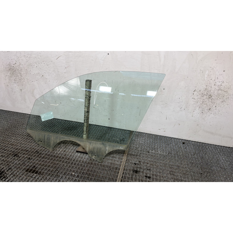 Vitre avant gauche BMW X3 F25 Photo n°3