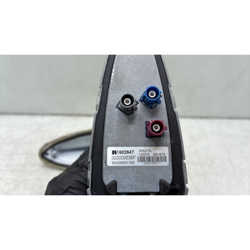 Antenne BMW X3 F25 Photo n°3