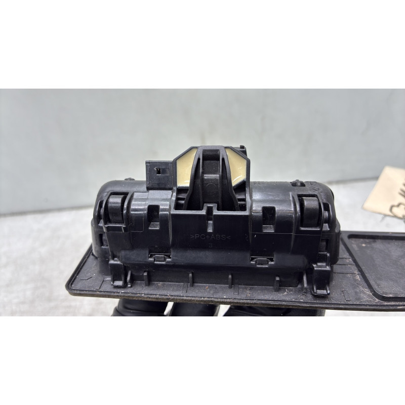 Bouton de coffre BMW X3 F25 Photo n°4