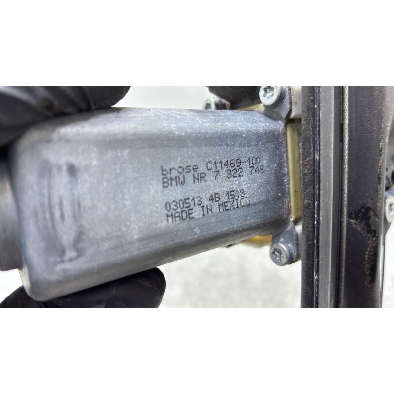 Leve vitre electrique arriere droit BMW X3 F25 Photo n°8