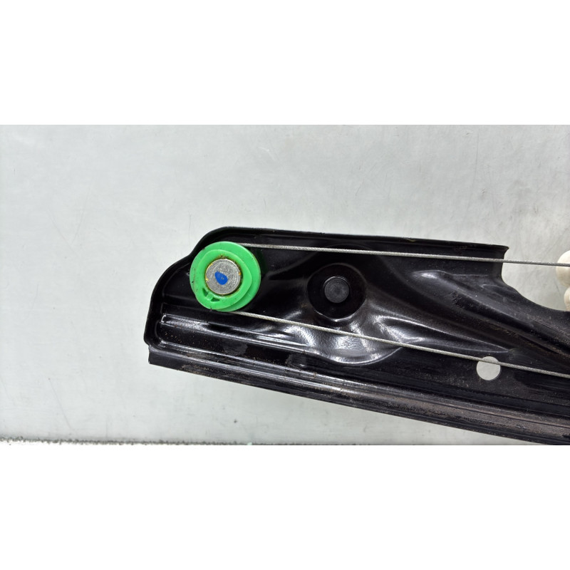 Leve vitre electrique arriere gauche BMW X3 F25 Photo n°5
