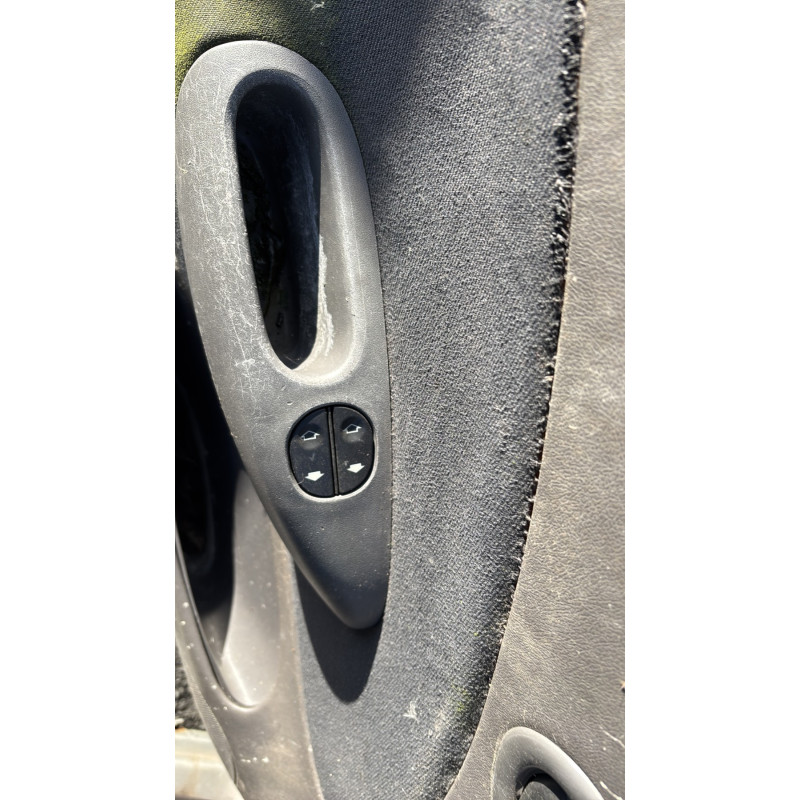 Leve vitre electrique avant droit FORD FIESTA 4 Photo n°14