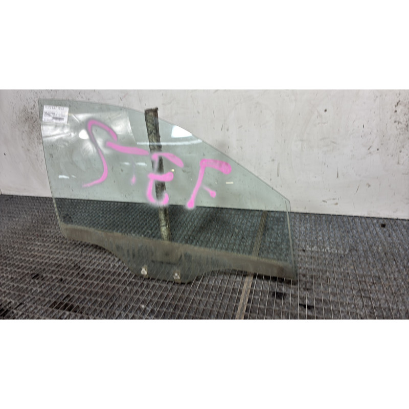 Vitre avant droit KIA PICANTO 1 Photo n°2