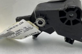 Pedale d'embrayage PEUGEOT 2008 1