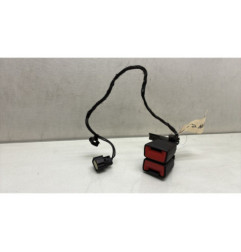 Attache ceinture arriere droit FORD FIESTA 7 Photo n°1
