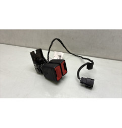 Attache ceinture arriere droit FORD FIESTA 7