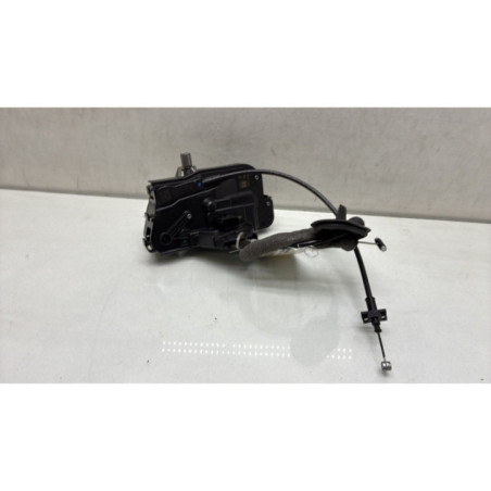 Serrure avant droit FORD FIESTA 7