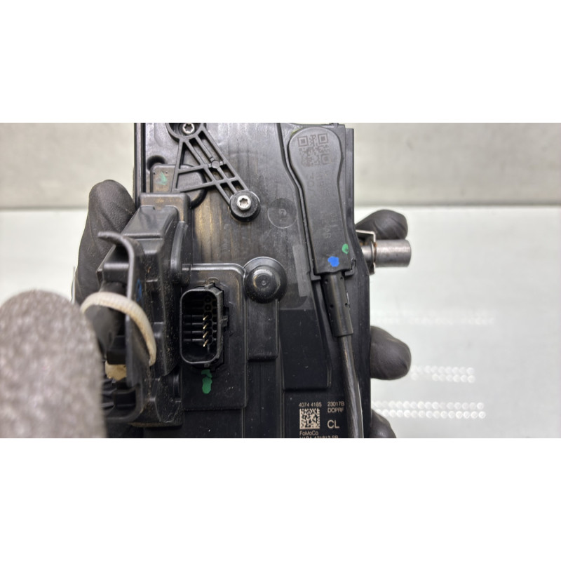 Serrure avant droit FORD FIESTA 7 Photo n°4
