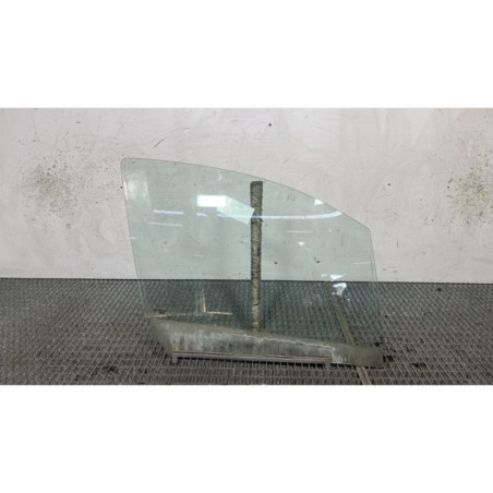 Vitre avant droit OPEL AGILA B Photo n°1