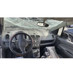 Vitre avant droit OPEL AGILA B