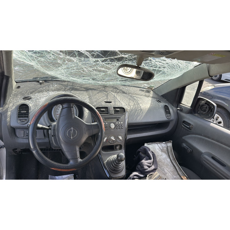 Vitre avant droit OPEL AGILA B Photo n°20