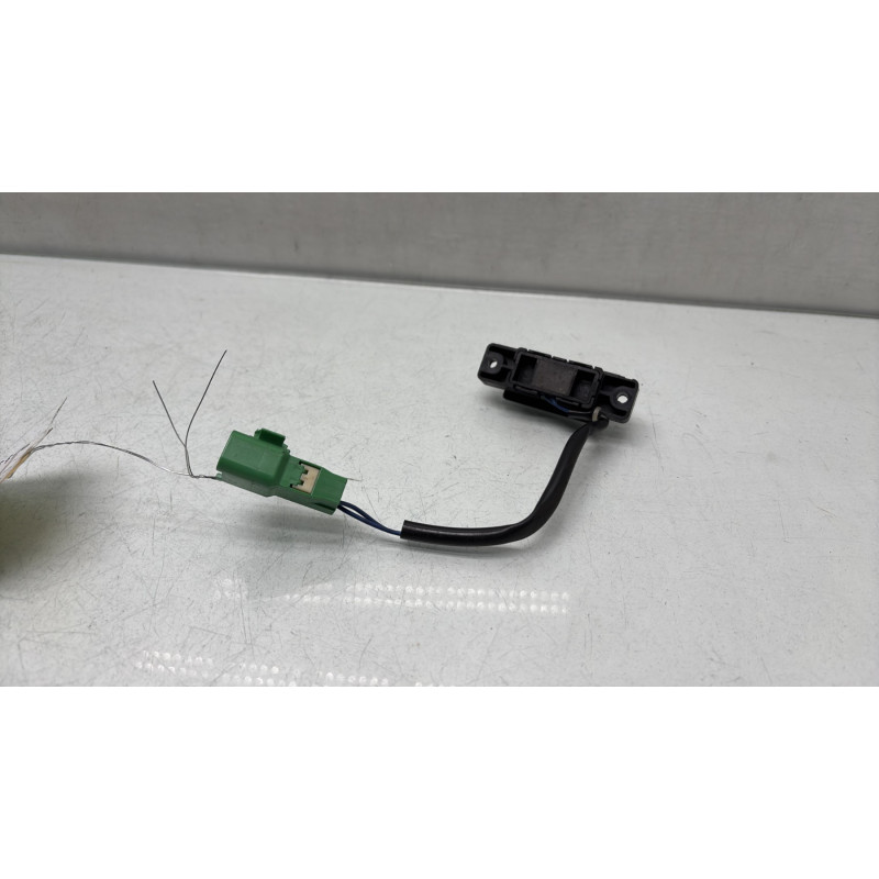 Bouton de coffre OPEL AGILA B Photo n°3