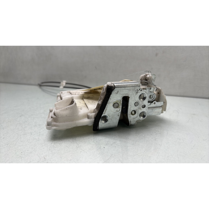 Serrure avant droit OPEL AGILA B Photo n°1