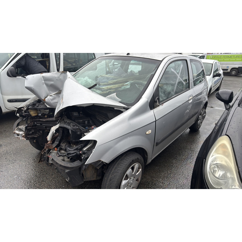 Feu arriere stop central HYUNDAI GETZ Photo n°4