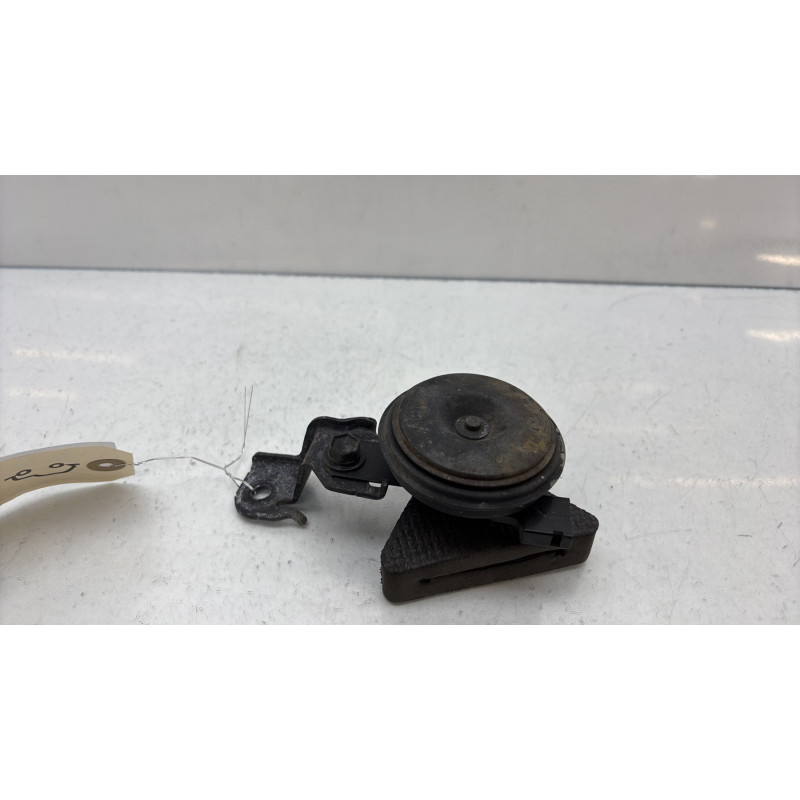 Avertisseur/Klaxon TOYOTA YARIS 3 Photo n°1