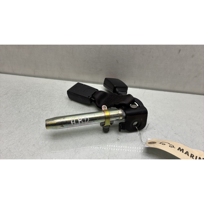 Pretensionneur de ceinture arriere droit MERCEDES CLASSE C 203 Photo n°3