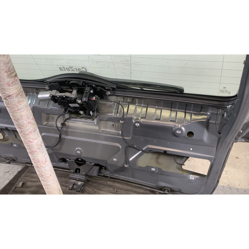 Malle/Hayon arriere BMW SERIE 5 E61 Photo n°10