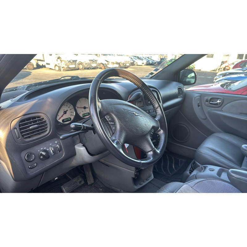 Aile avant droit CHRYSLER GRAND VOYAGER 4 Photo n°18