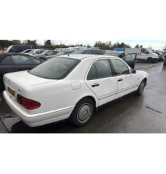 Serrure arriere gauche MERCEDES CLASSE E 210