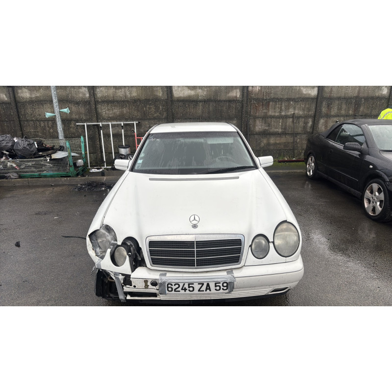 Serrure arriere gauche MERCEDES CLASSE E 210 Photo n°11