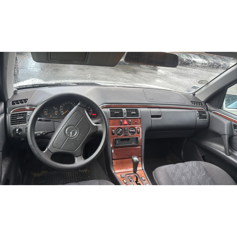 Serrure arriere gauche MERCEDES CLASSE E 210 Photo n°15