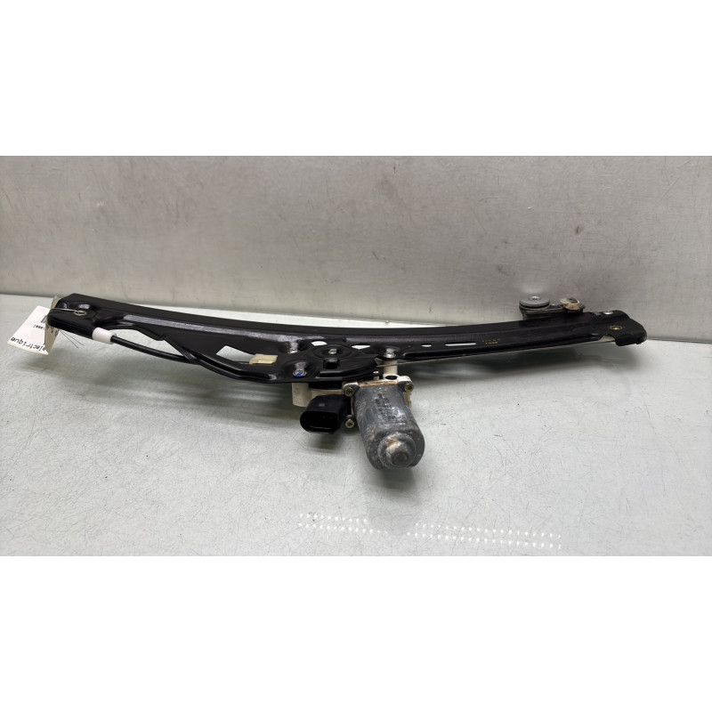 Leve vitre electrique arriere droit BMW SERIE 5 E60 Photo n°5