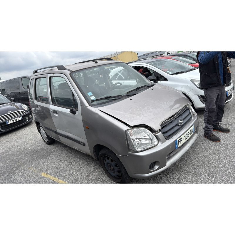 Plage arriere SUZUKI WAGON-R Photo n°9