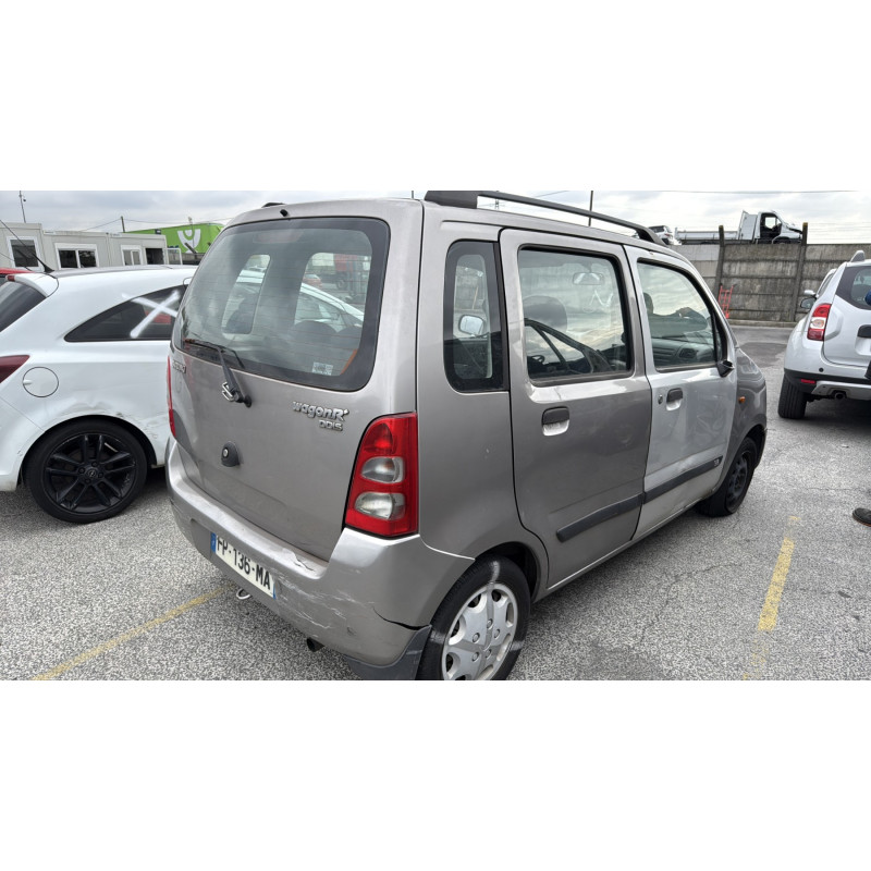 Plage arriere SUZUKI WAGON-R Photo n°10