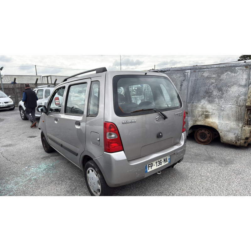Plage arriere SUZUKI WAGON-R Photo n°11