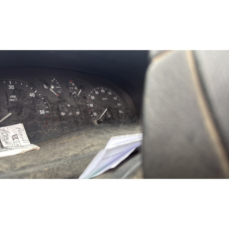 Custode avant droit (porte) OPEL MOVANO A Photo n°14