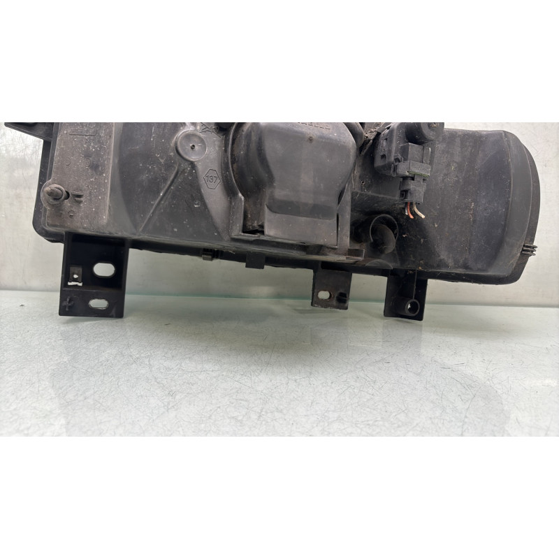 Optique avant principal droit (feux)(phare) OPEL MOVANO A Photo n°5