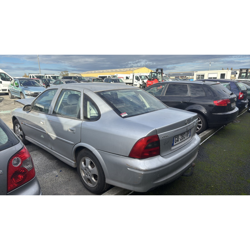 Leve vitre electrique avant gauche OPEL VECTRA B Photo n°10