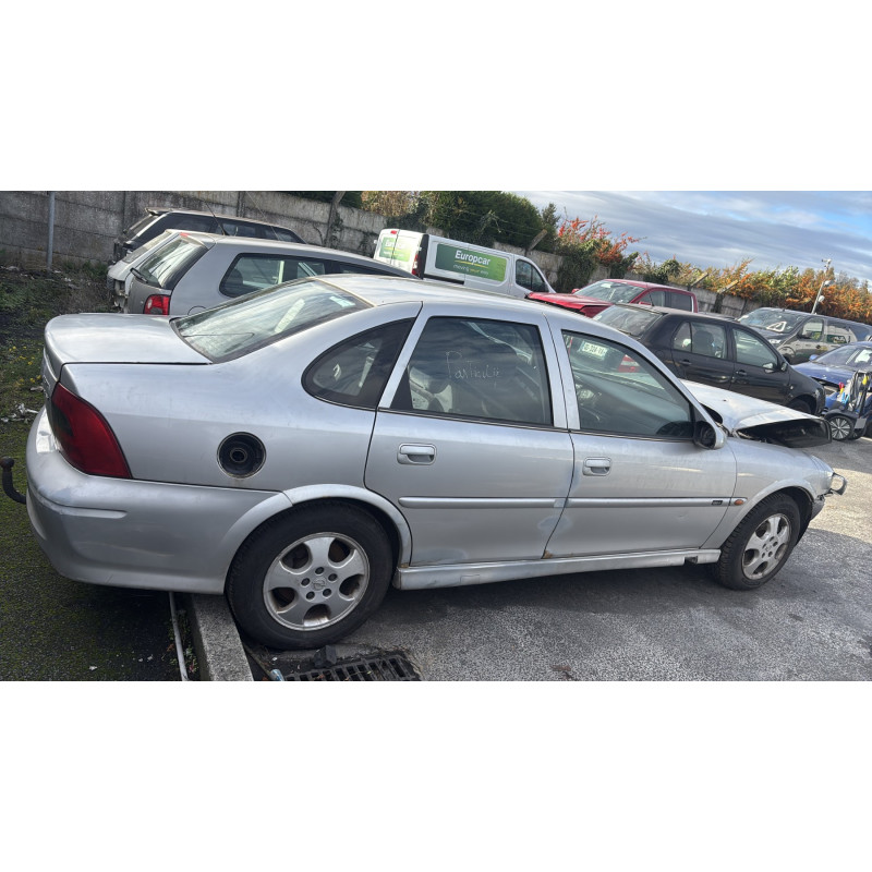 Leve vitre electrique avant gauche OPEL VECTRA B Photo n°13